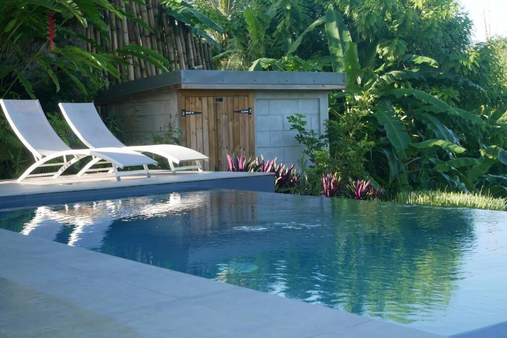 Villa Kumquat Avec Piscine Et Vue Sur Les Montagnes เปอตีต์-บูร์ก ภายนอก รูปภาพ