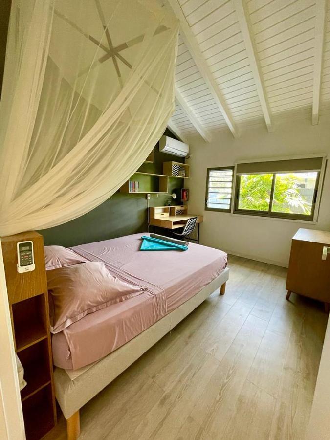 Villa Kumquat Avec Piscine Et Vue Sur Les Montagnes เปอตีต์-บูร์ก ภายนอก รูปภาพ